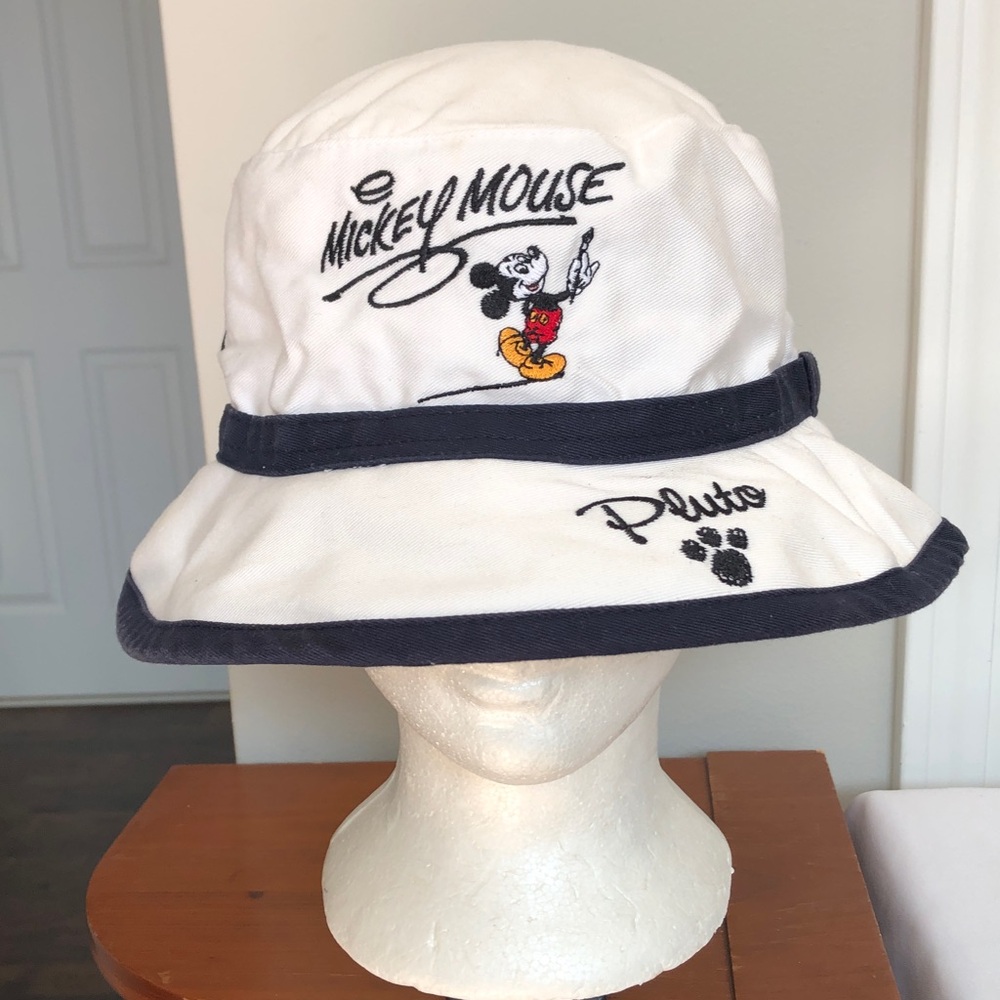 Mickey Mouse White and Black Bucket Hat